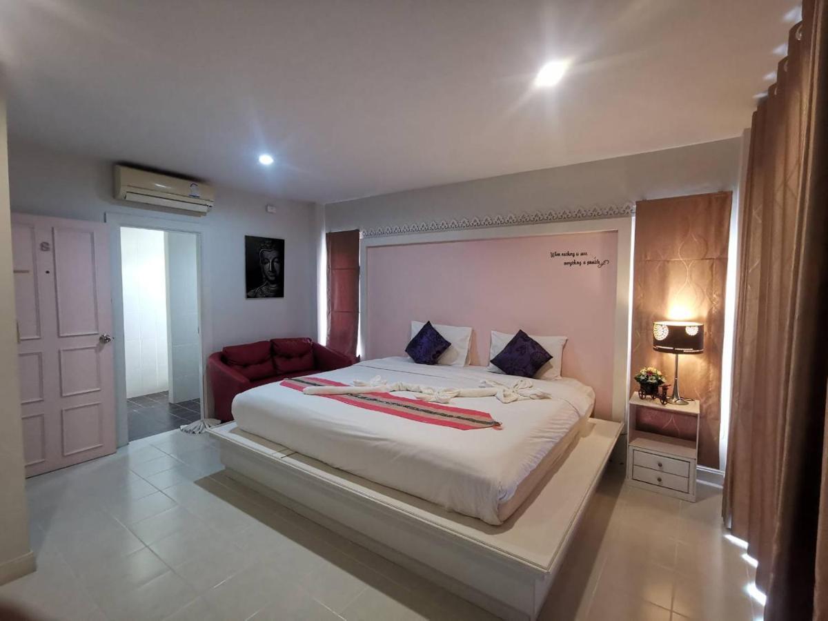 Phuket Racha Kata Homestay Extérieur photo
