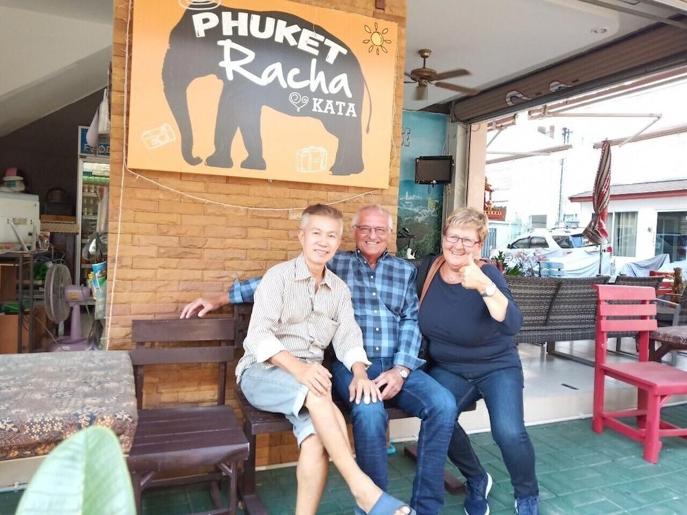 Phuket Racha Kata Homestay Extérieur photo