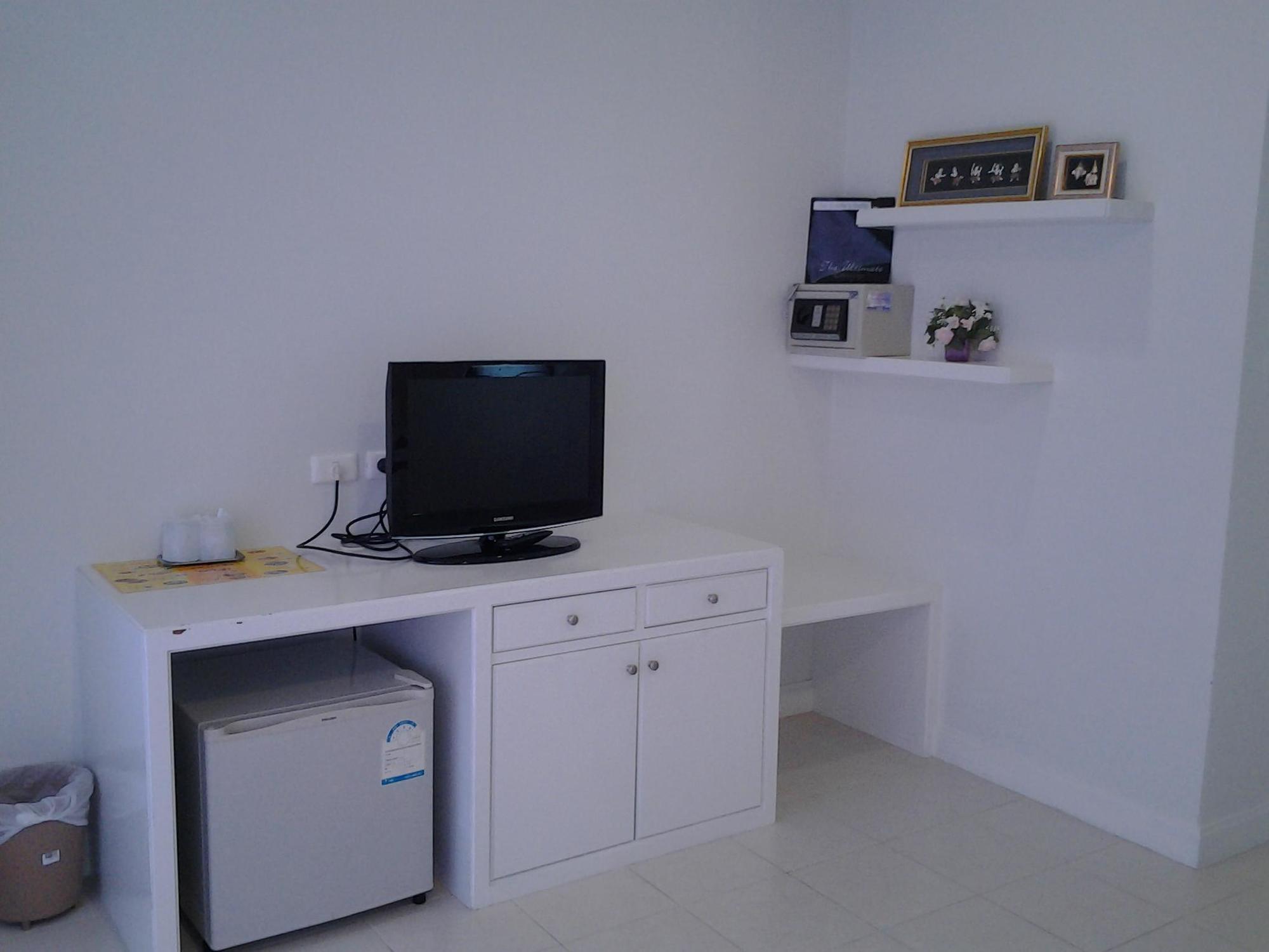 Phuket Racha Kata Homestay Extérieur photo